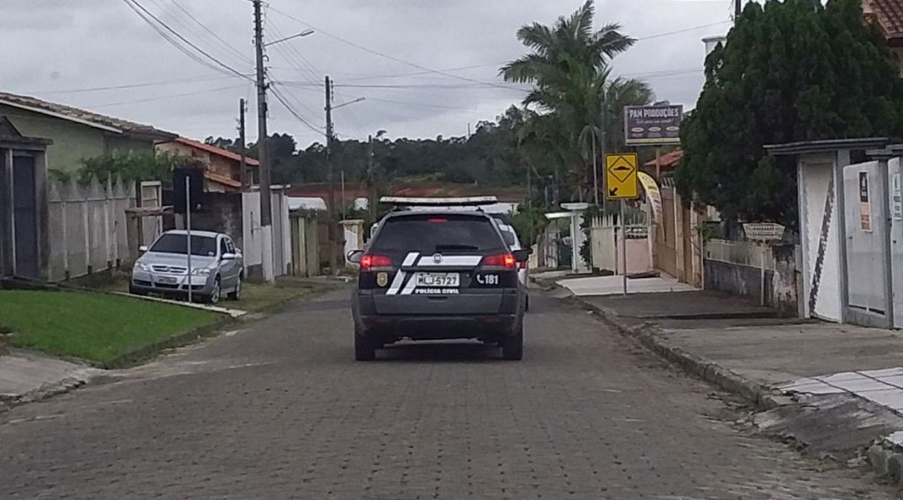 DIC faz operação contra a repressão de roubos e tráfico de drogas