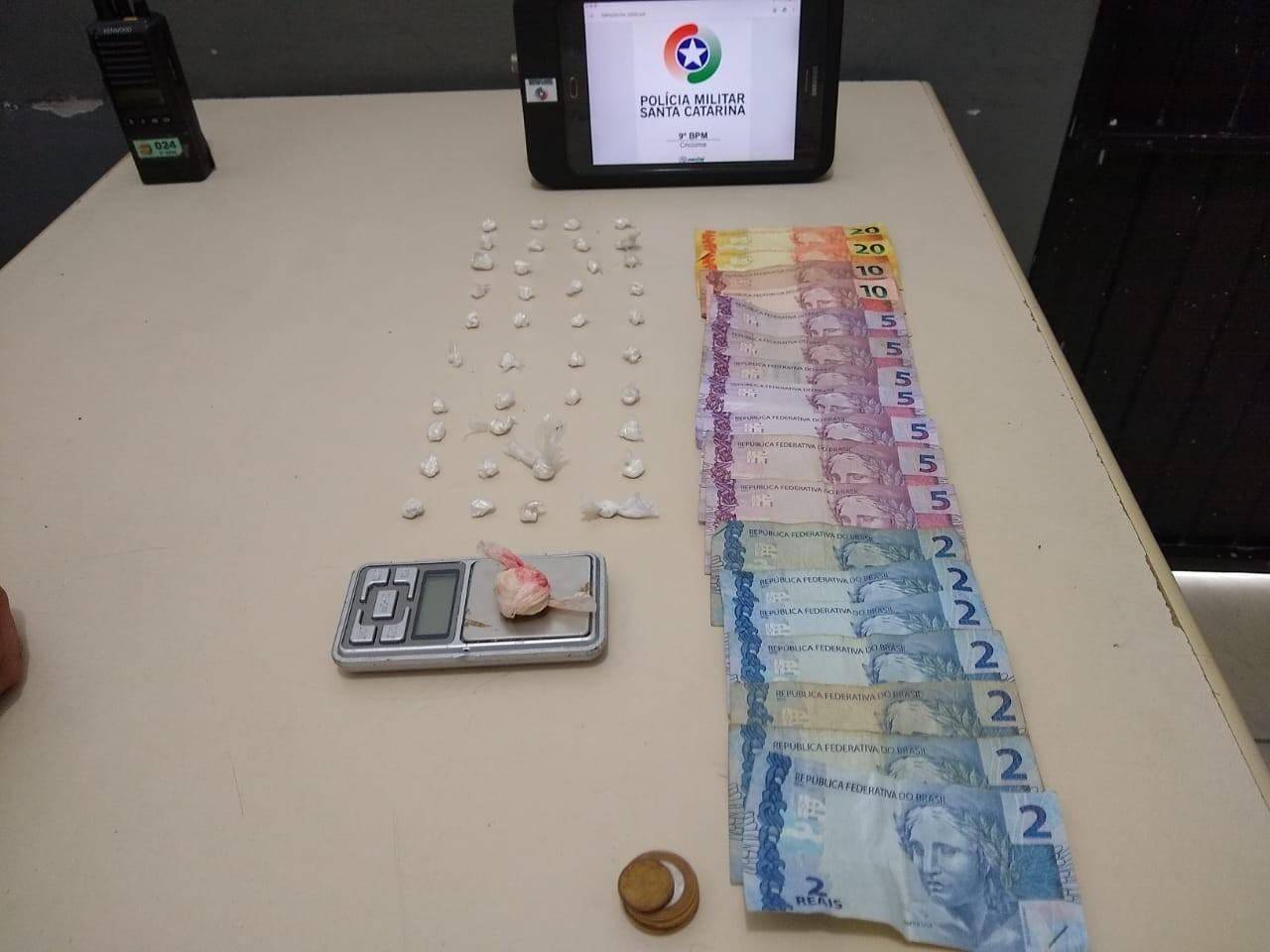 Adolescente é apreendido com drogas no Paraíso