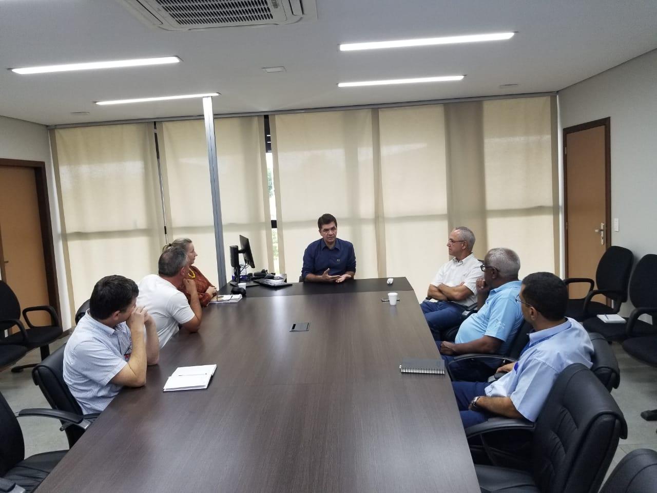 Prefeitura e Rede Ferroviária estudam alterações para diminuir barulho e melhorar trânsito no Pinheirinho