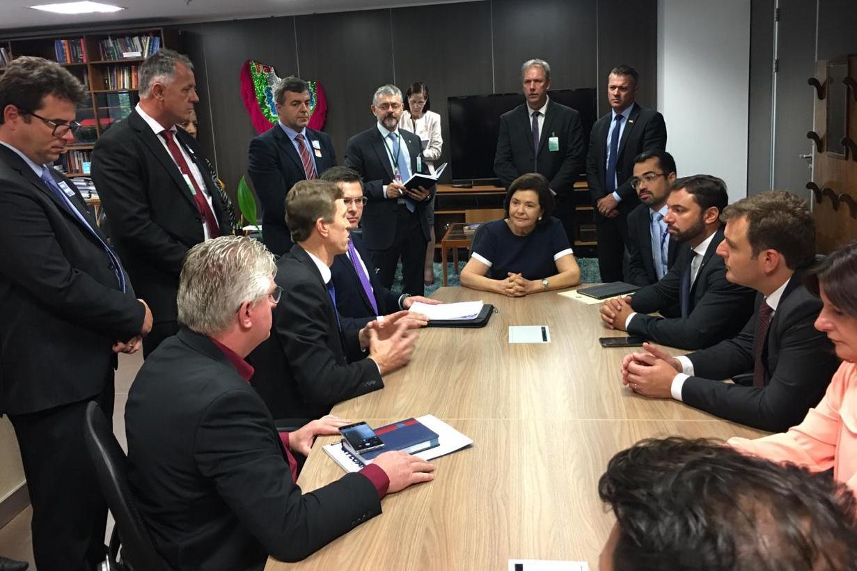 Representante de AMREC tratam do edital do pedágio da BR-101 em Brasília