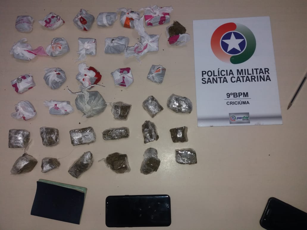 Polícia Militar apreende cerca de 1 kg de maconha