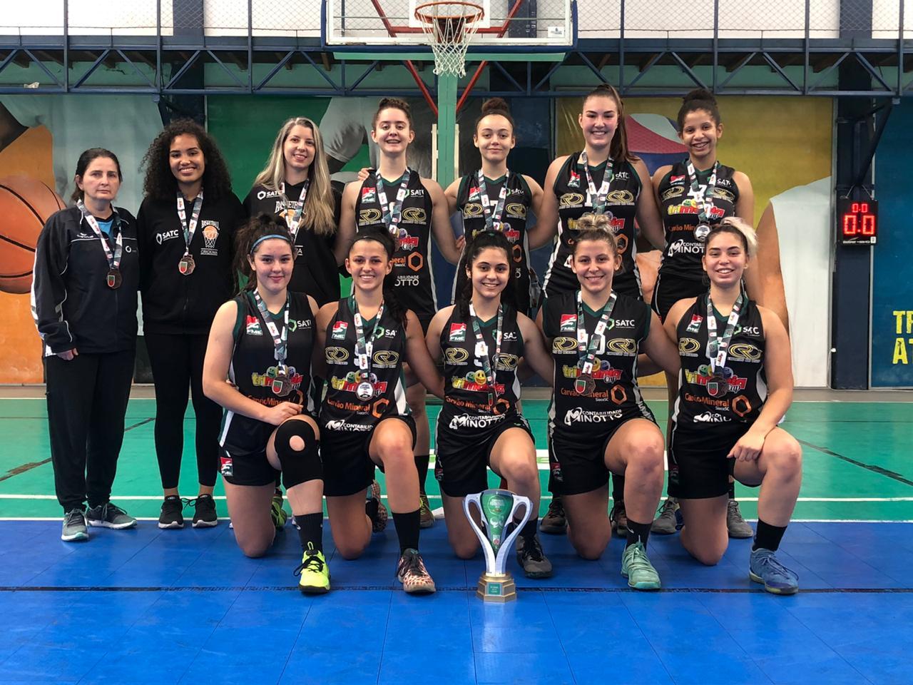 Basquete feminino de Criciúma conquista bronze no Estadual Sub-19